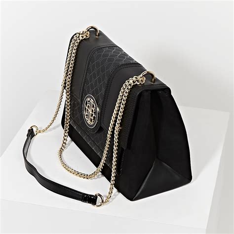 black shoulder bag gold chain